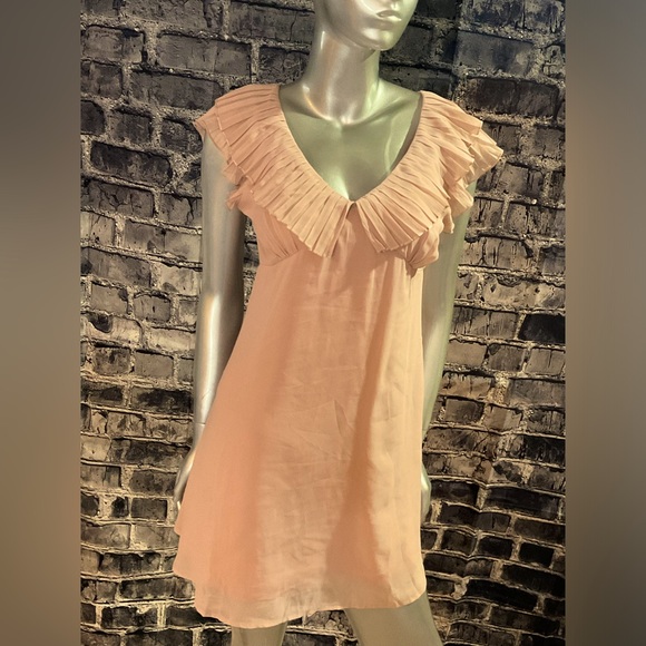 Nude Blush Ruffled Formal Dress - Picture 1 of 5